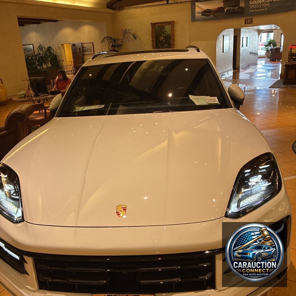 2024 Porsche Cayenne Base