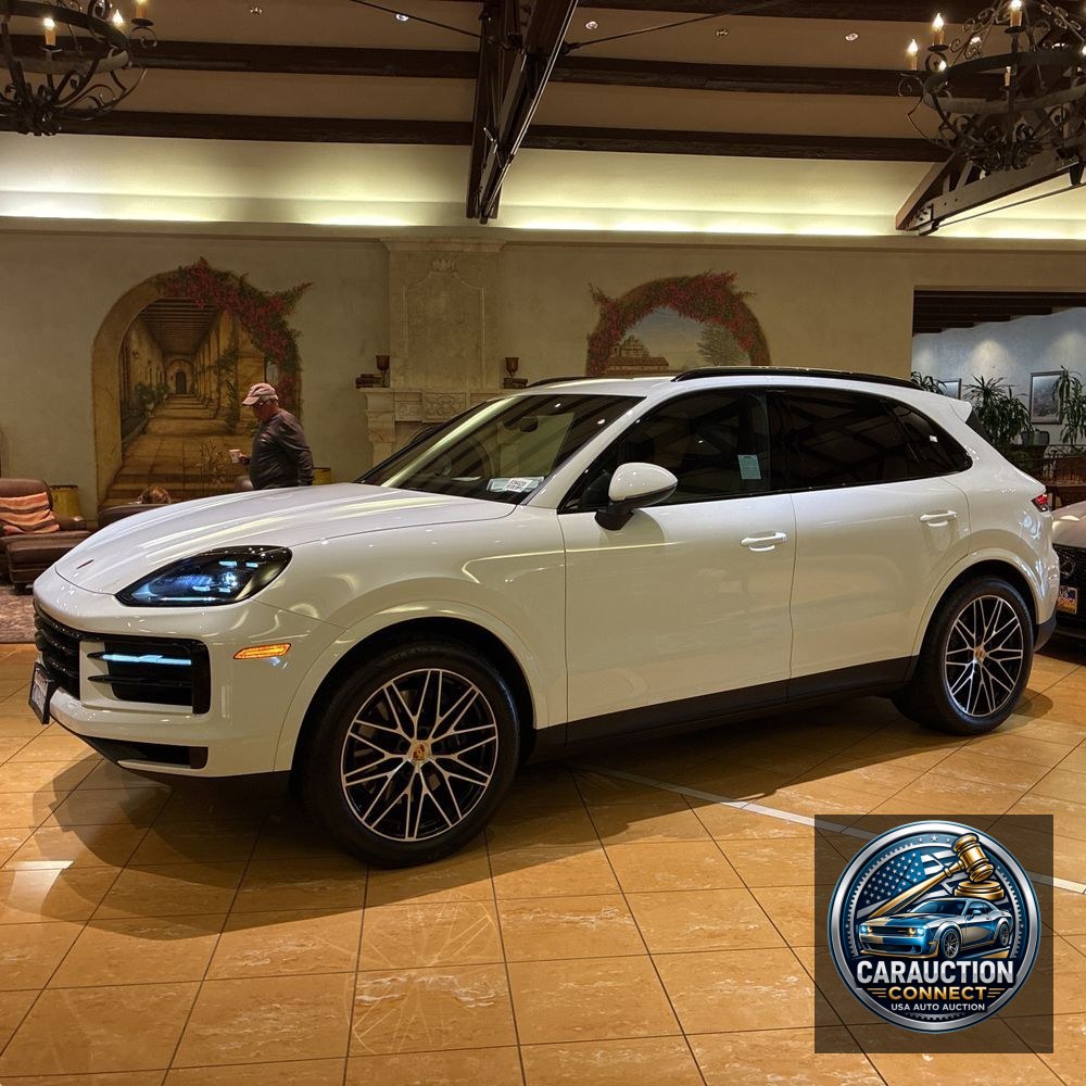 2024 Porsche Cayenne Base