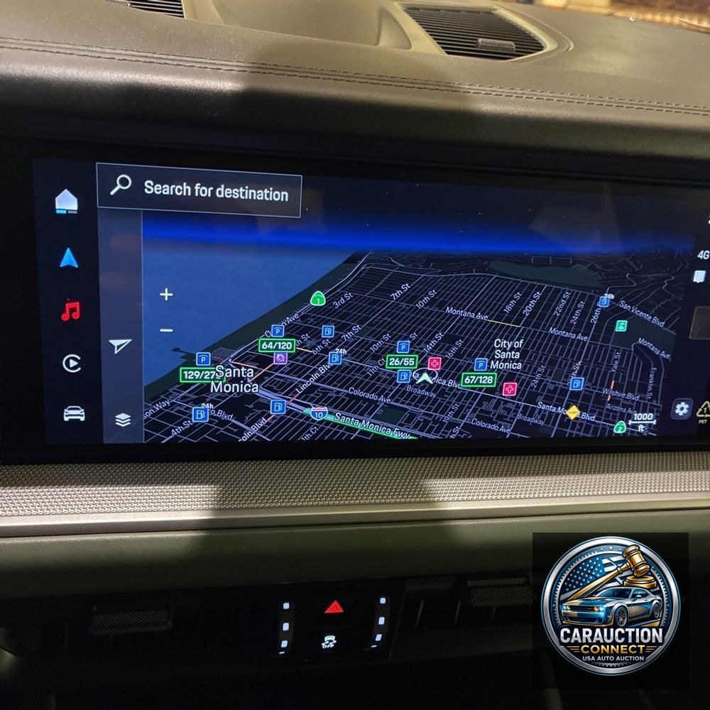 2024 Porsche Cayenne Base