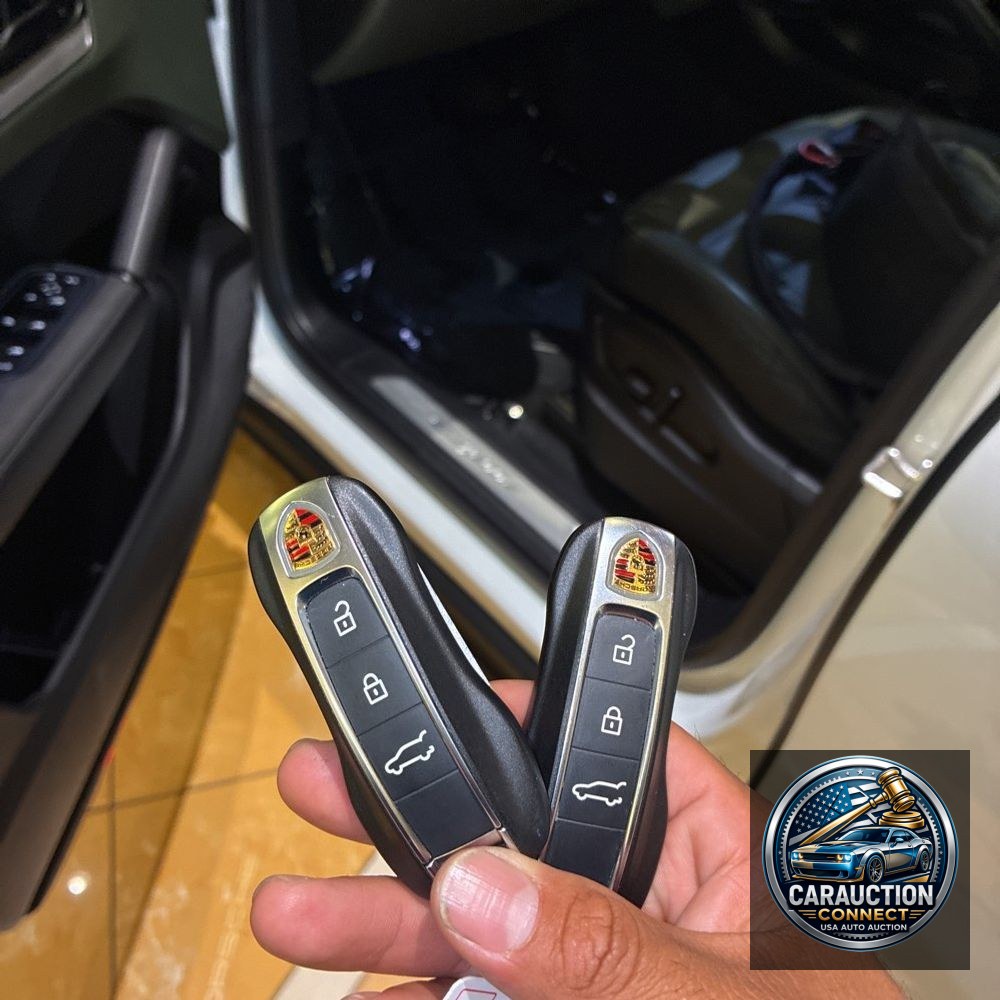 2024 Porsche Cayenne Base
