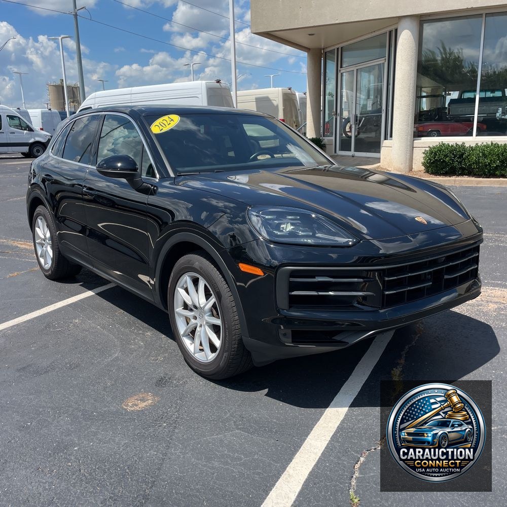 2024 Porsche Cayenne Base