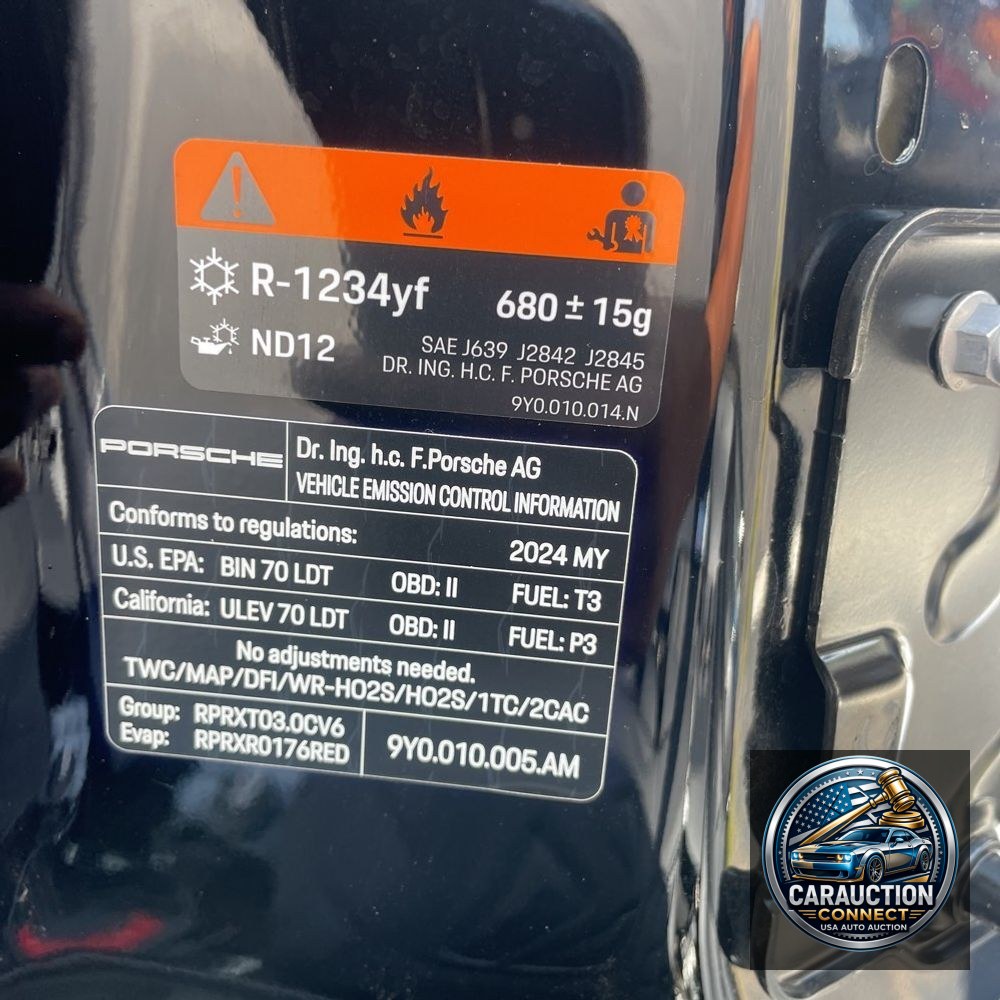 2024 Porsche Cayenne Base