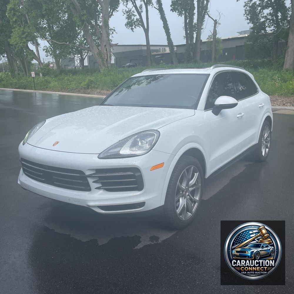 2022 Porsche Cayenne Base