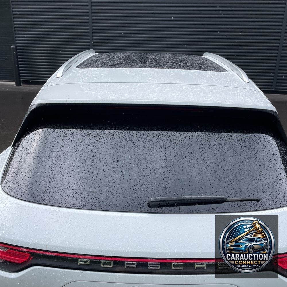 2022 Porsche Cayenne Base