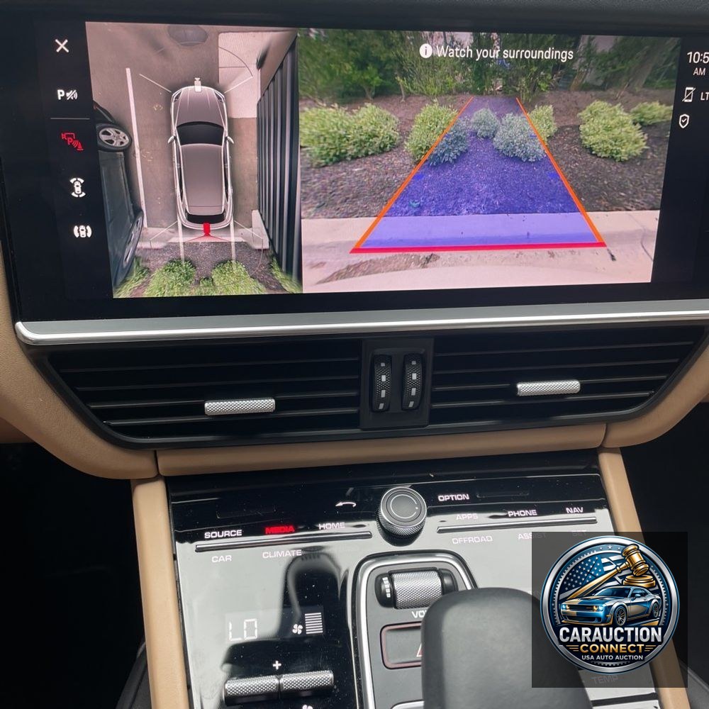 2022 Porsche Cayenne Base