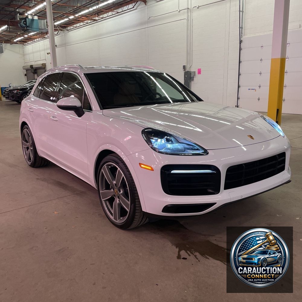 2023 Porsche Cayenne Platinum Edition