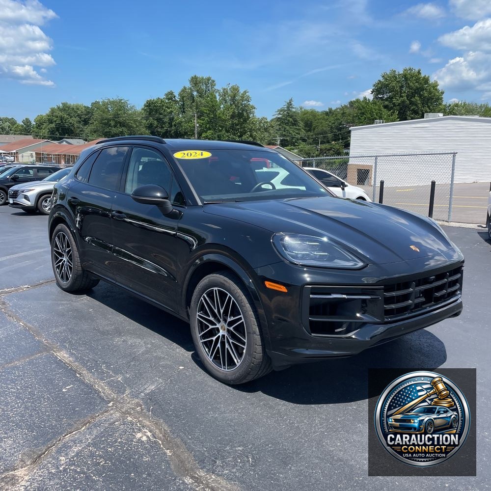 2024 Porsche Cayenne Base