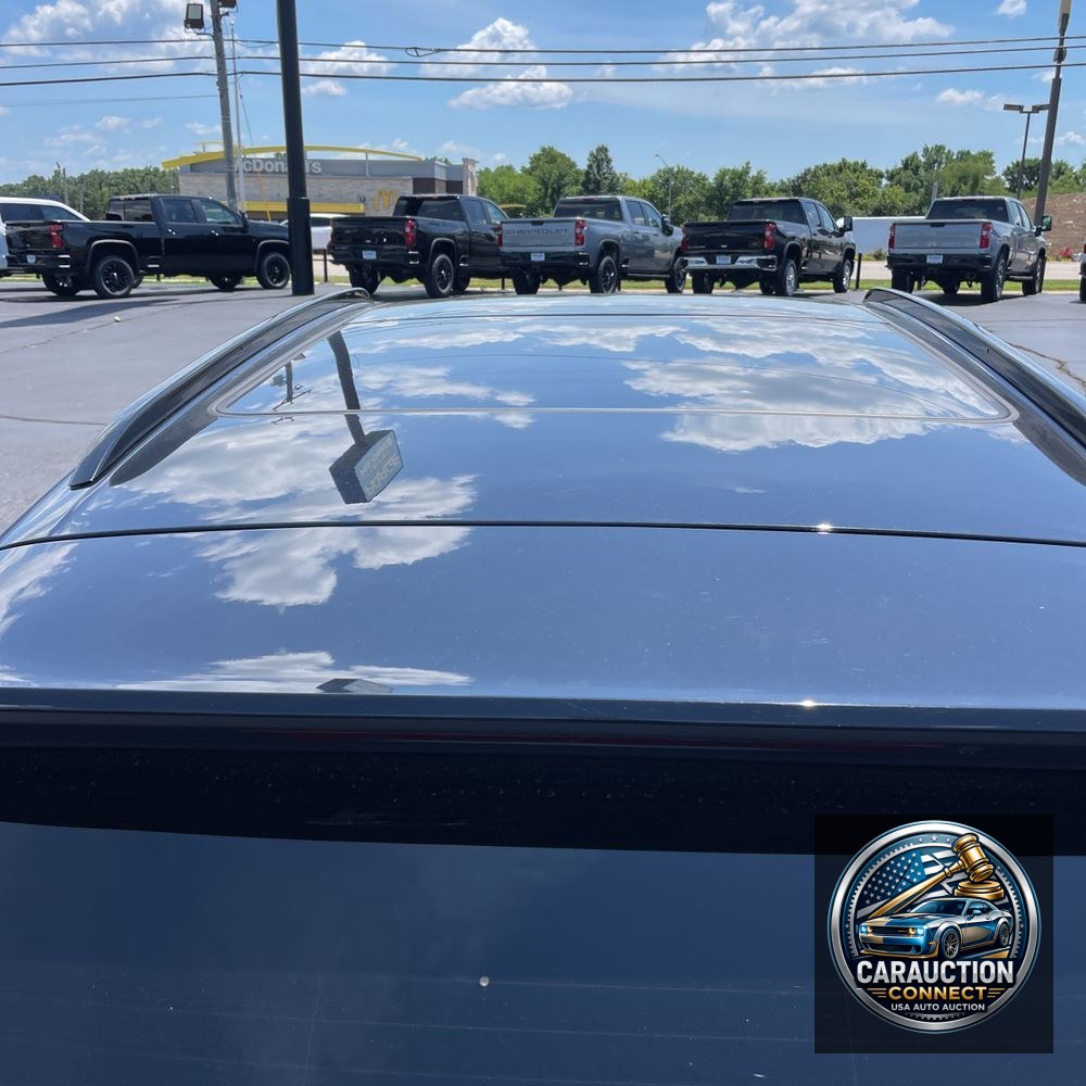 2024 Porsche Cayenne Base