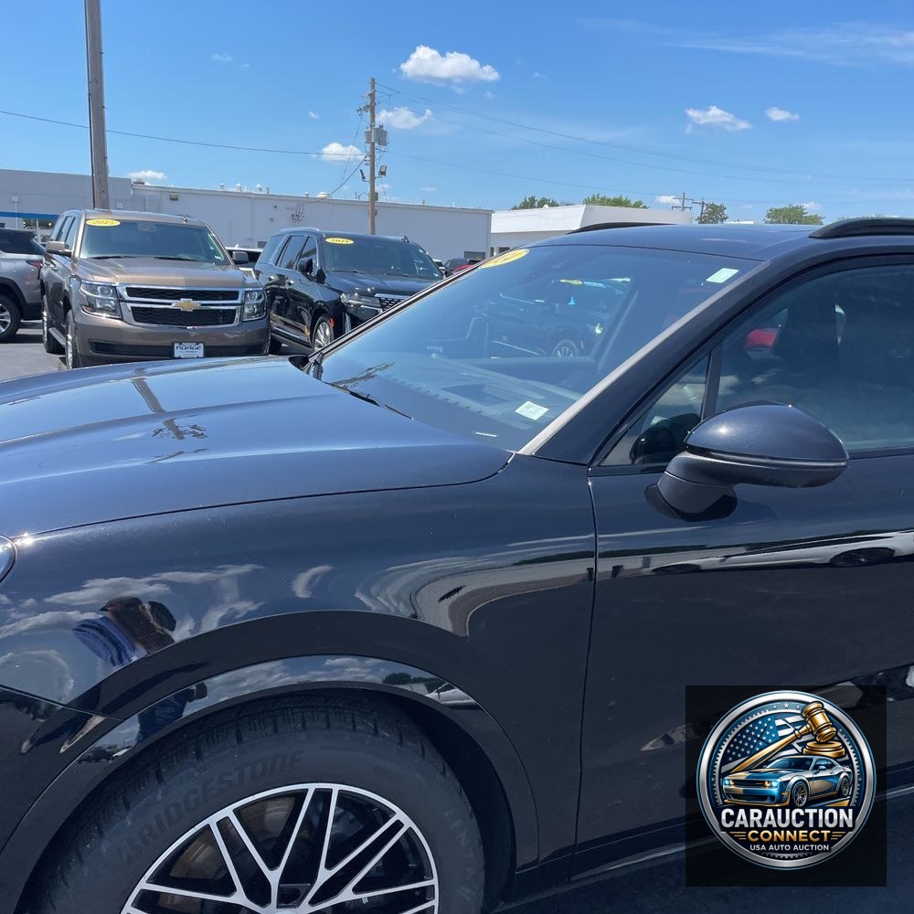 2024 Porsche Cayenne Base