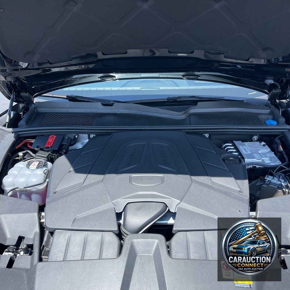 2024 Porsche Cayenne Base