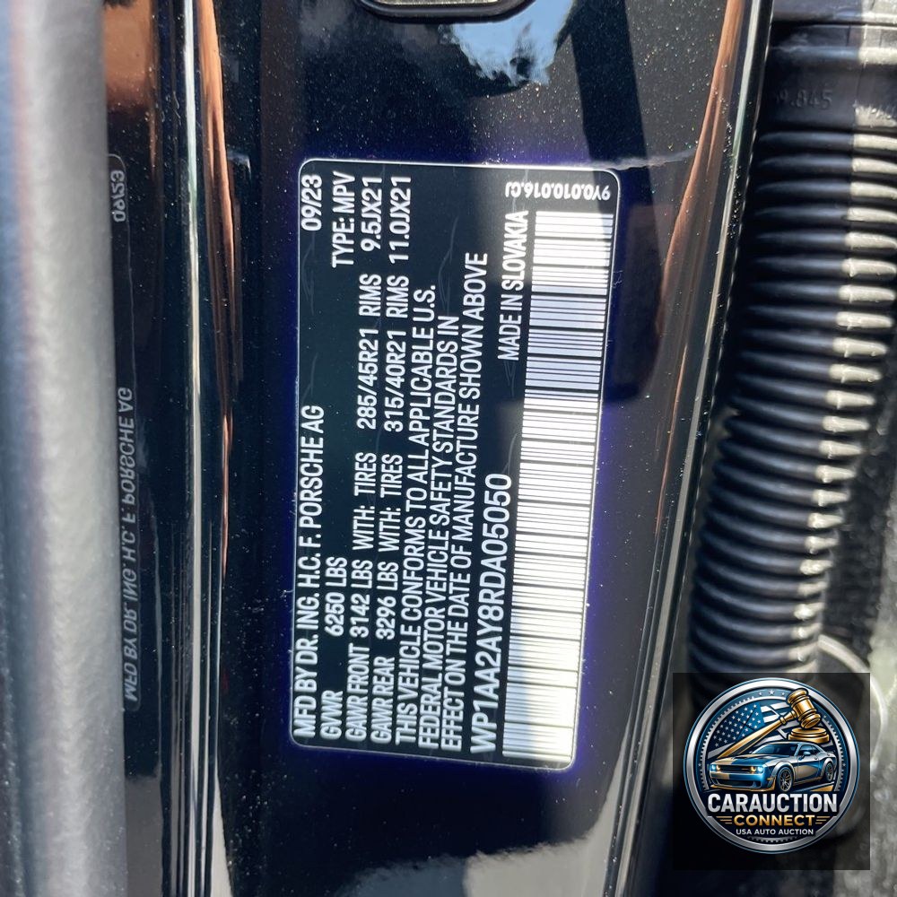 2024 Porsche Cayenne Base