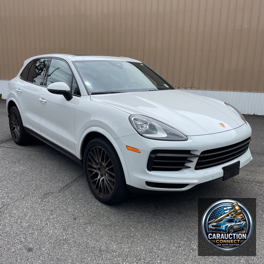 2022 Porsche Cayenne Base