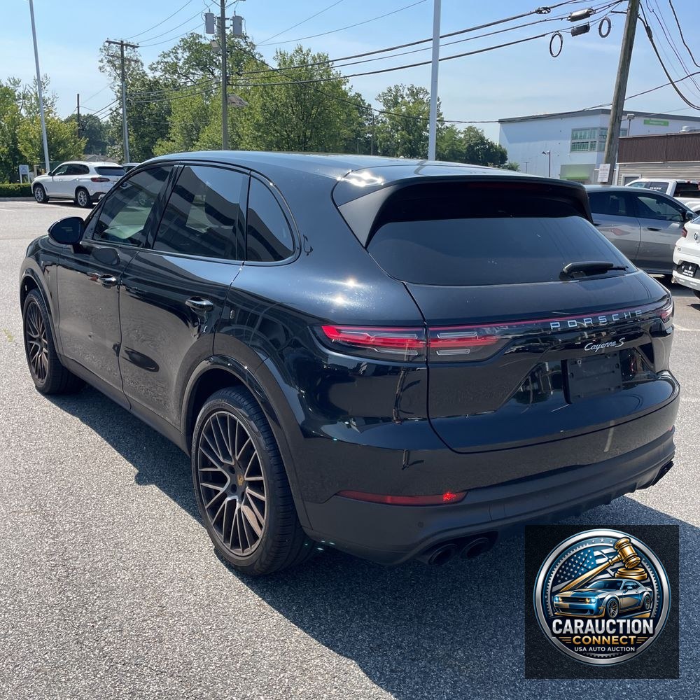 2021 Porsche Cayenne S