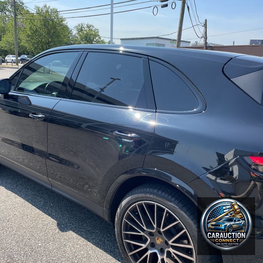 2021 Porsche Cayenne S