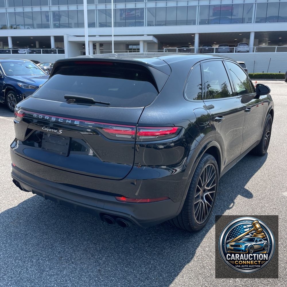 2021 Porsche Cayenne S