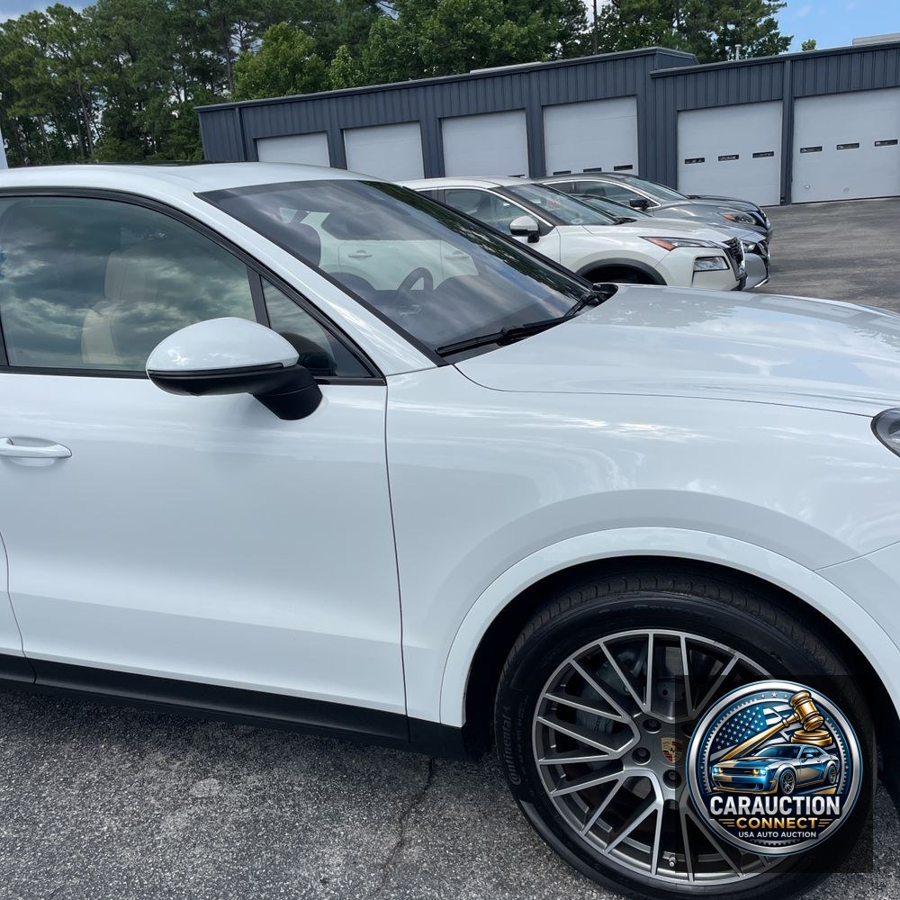 2023 Porsche Cayenne S