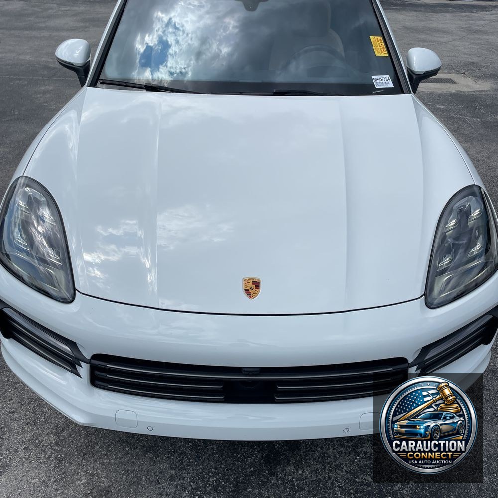 2023 Porsche Cayenne S