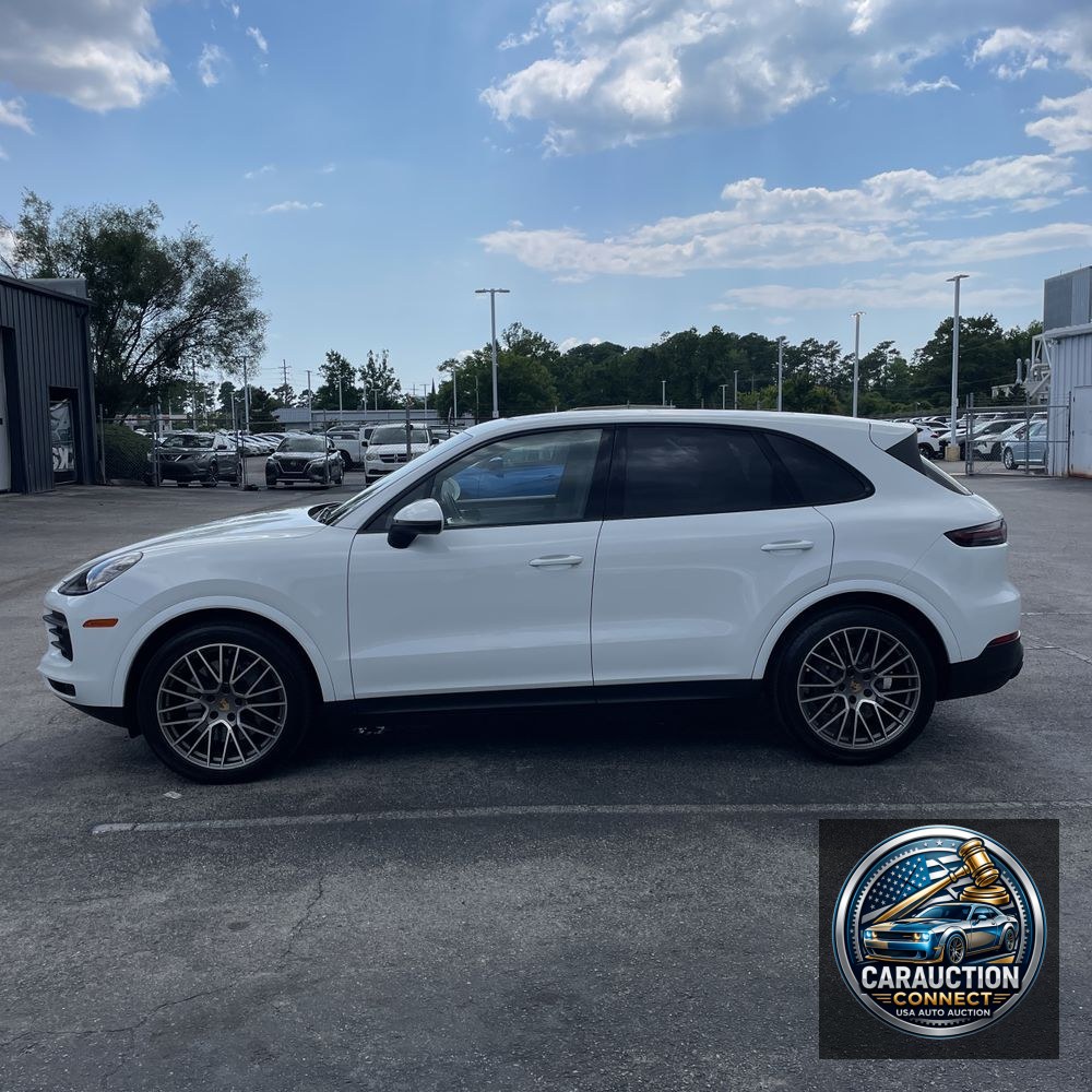 2023 Porsche Cayenne S