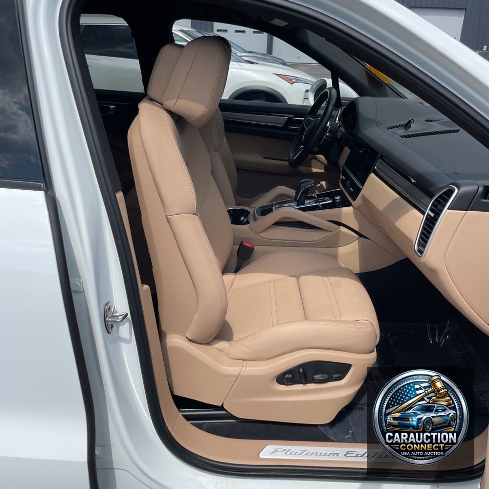 2023 Porsche Cayenne S
