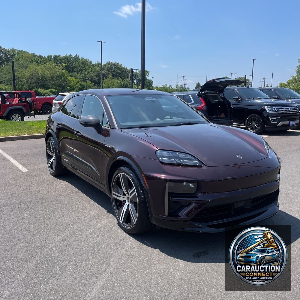 2025 Porsche Macan Turbo Electric