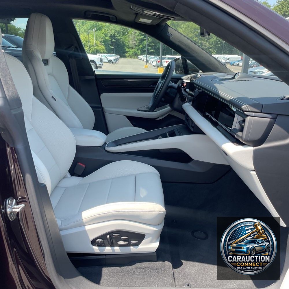 2025 Porsche Macan Turbo Electric