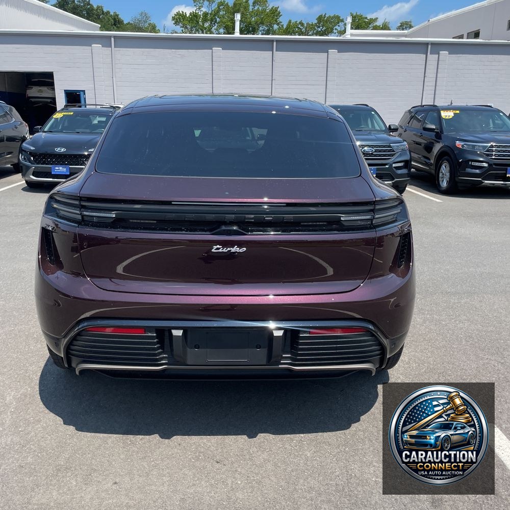 2025 Porsche Macan Turbo Electric