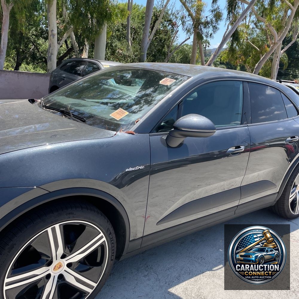 2025 Porsche Macan Electric