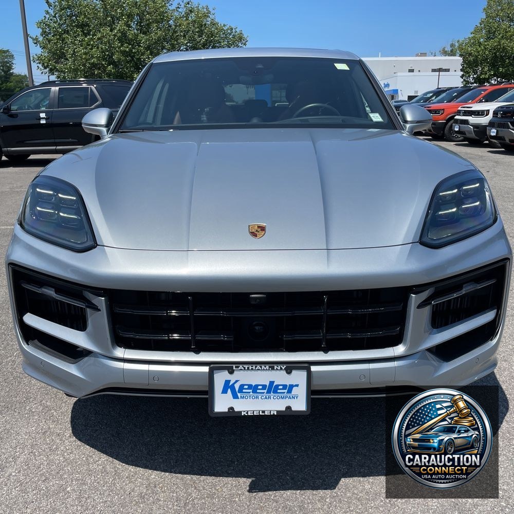 2024 Porsche Cayenne E-Hybrid