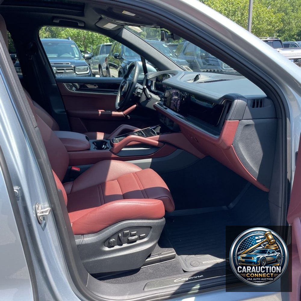 2024 Porsche Cayenne E-Hybrid