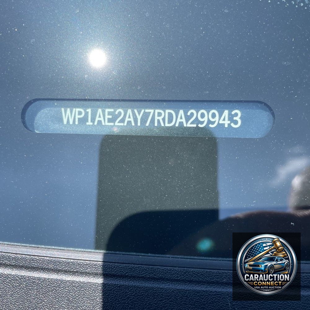 2024 Porsche Cayenne E-Hybrid