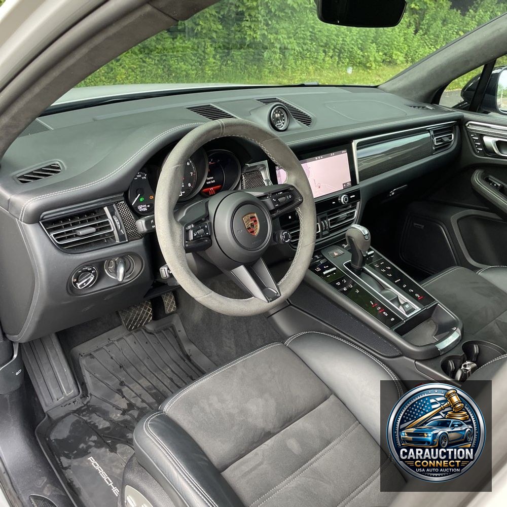 2023 Porsche Macan GTS