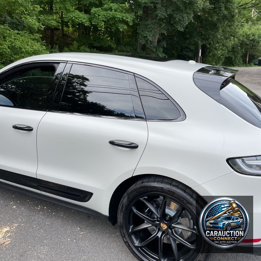 2023 Porsche Macan GTS