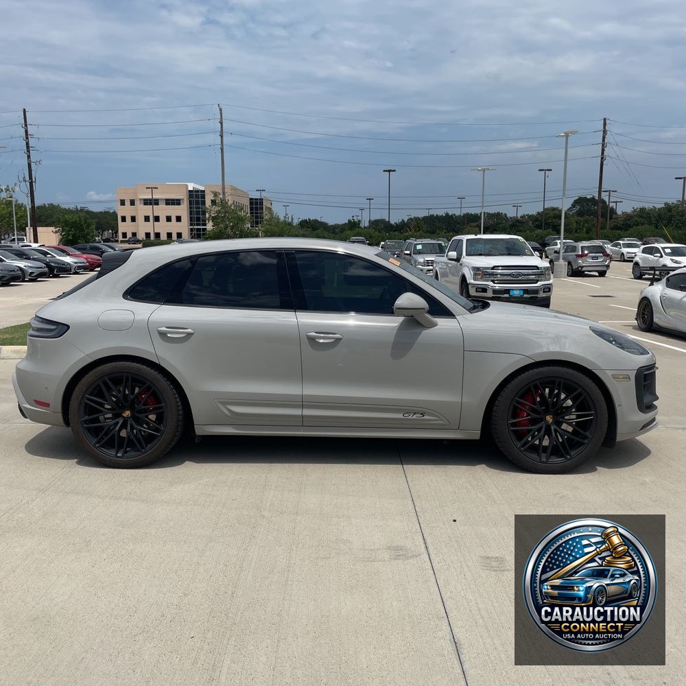 2024 Porsche Macan GTS