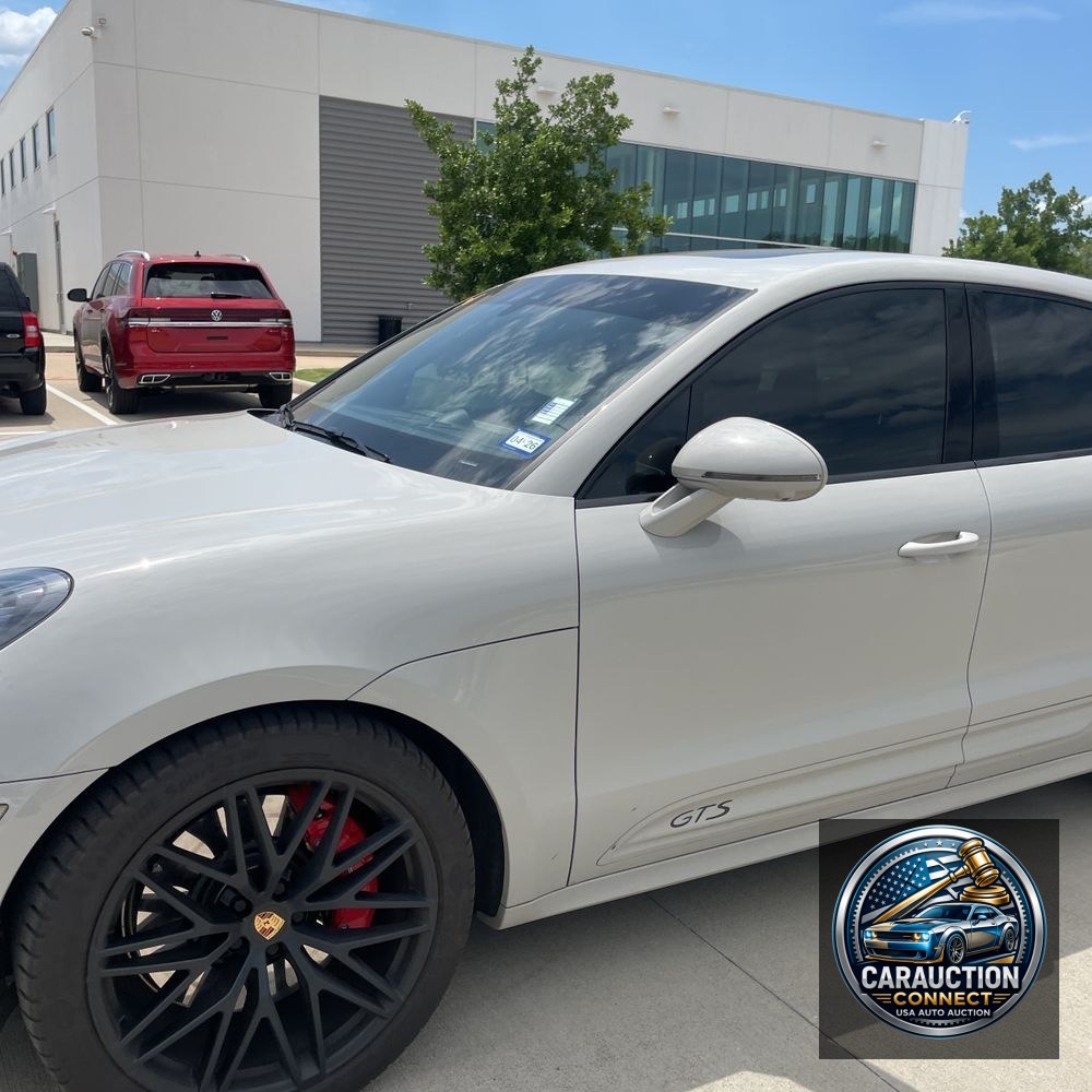 2024 Porsche Macan GTS