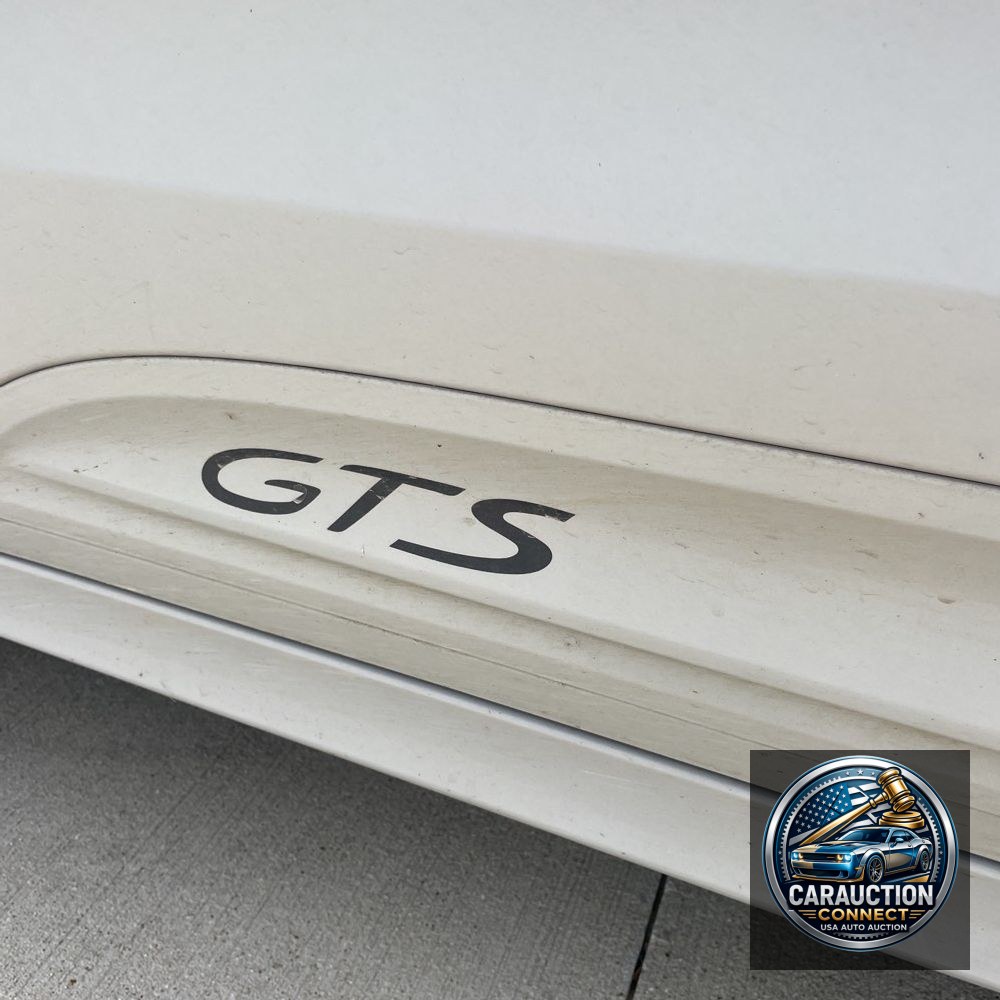 2024 Porsche Macan GTS