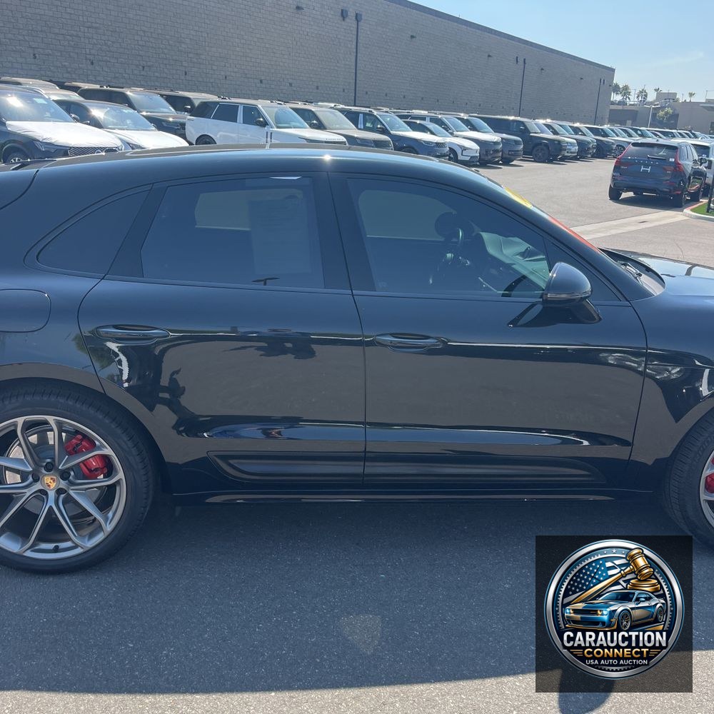 2022 Porsche Macan GTS
