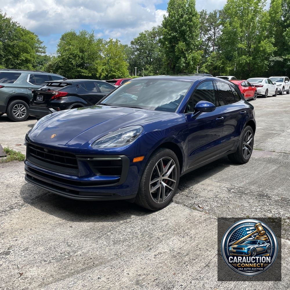 2022 Porsche Macan S