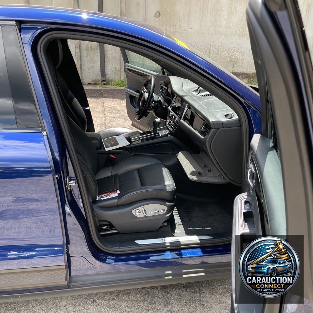 2022 Porsche Macan S
