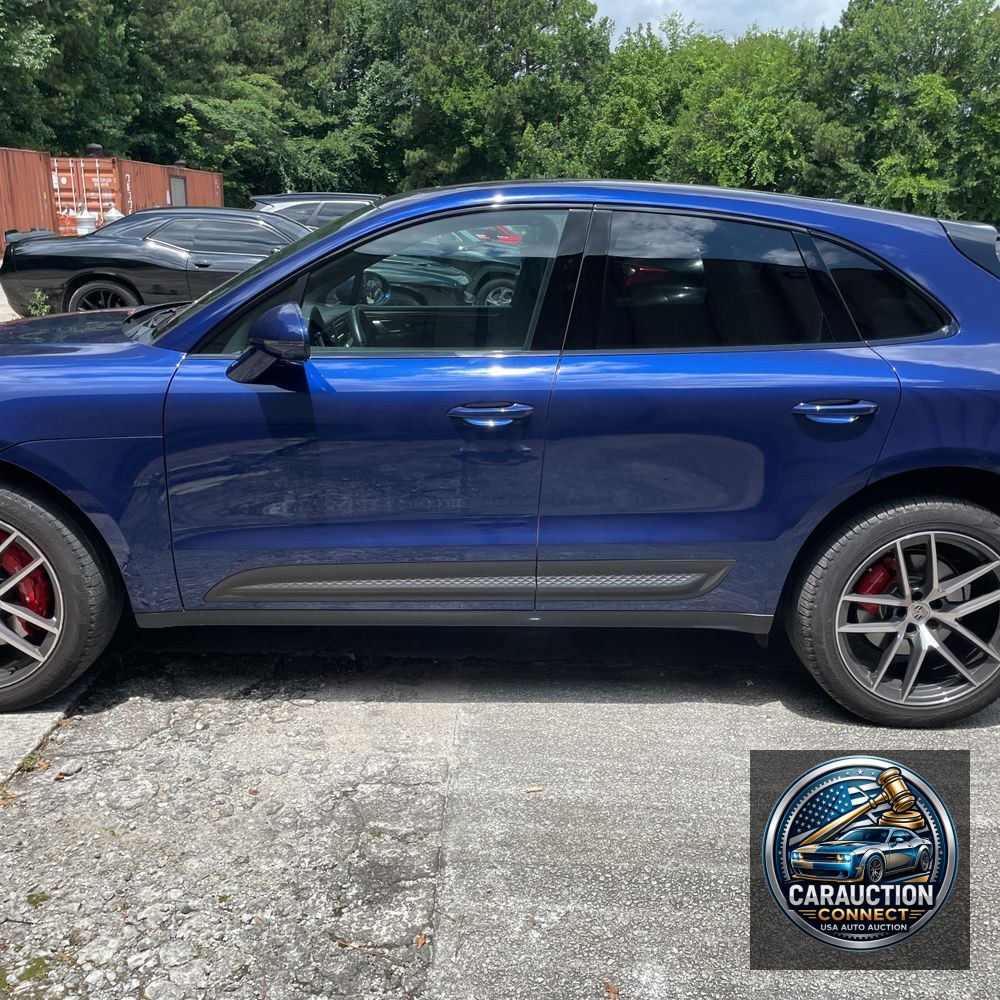 2022 Porsche Macan S