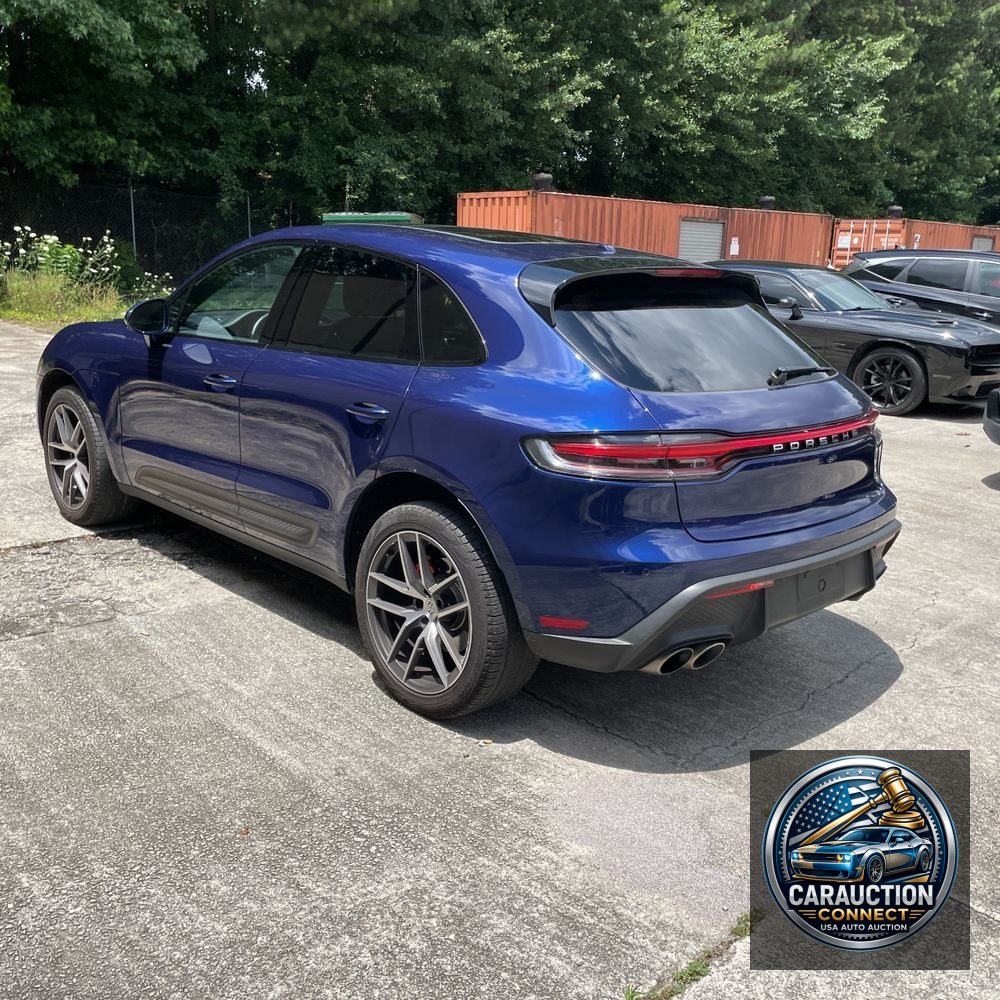 2022 Porsche Macan S