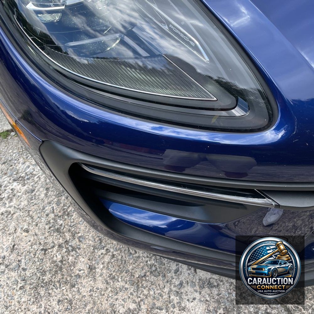 2022 Porsche Macan S