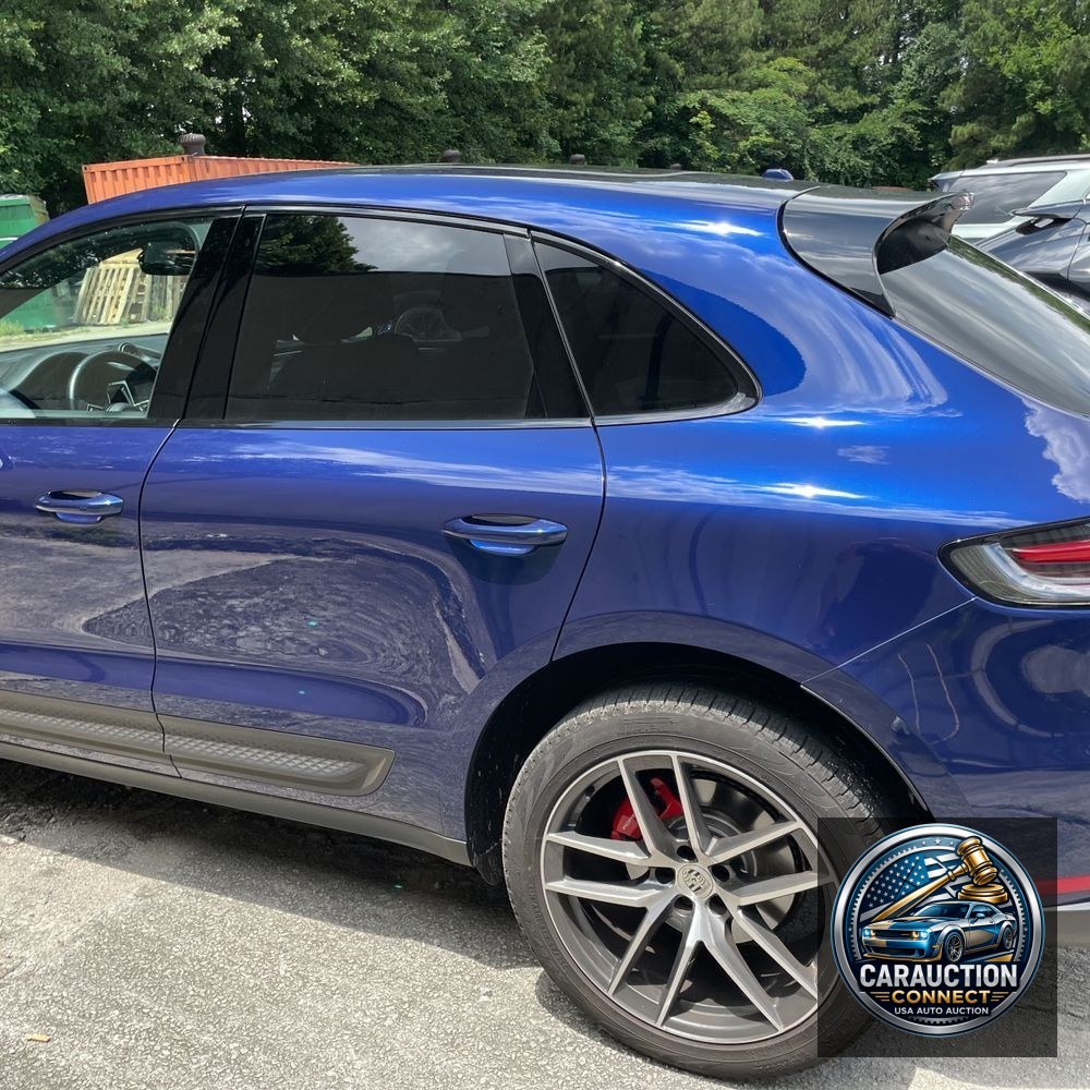 2022 Porsche Macan S
