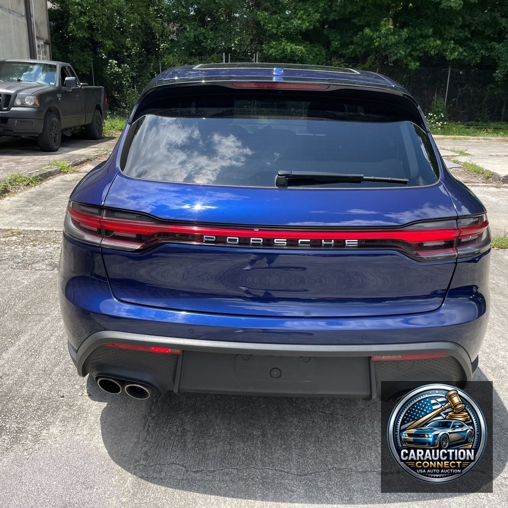 2022 Porsche Macan S