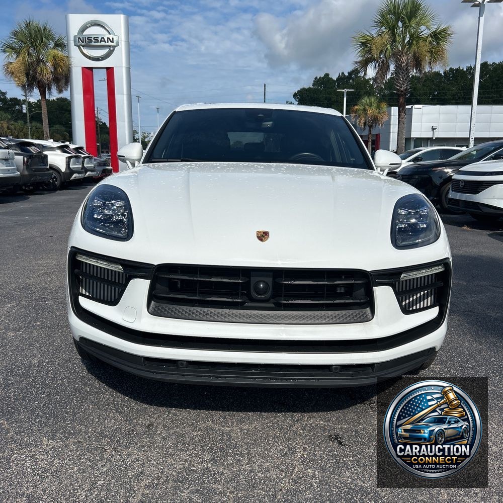 2023 Porsche Macan S