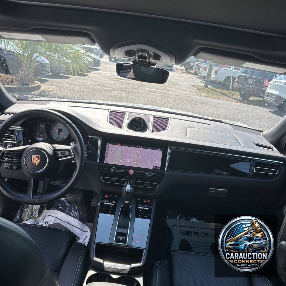 2023 Porsche Macan S