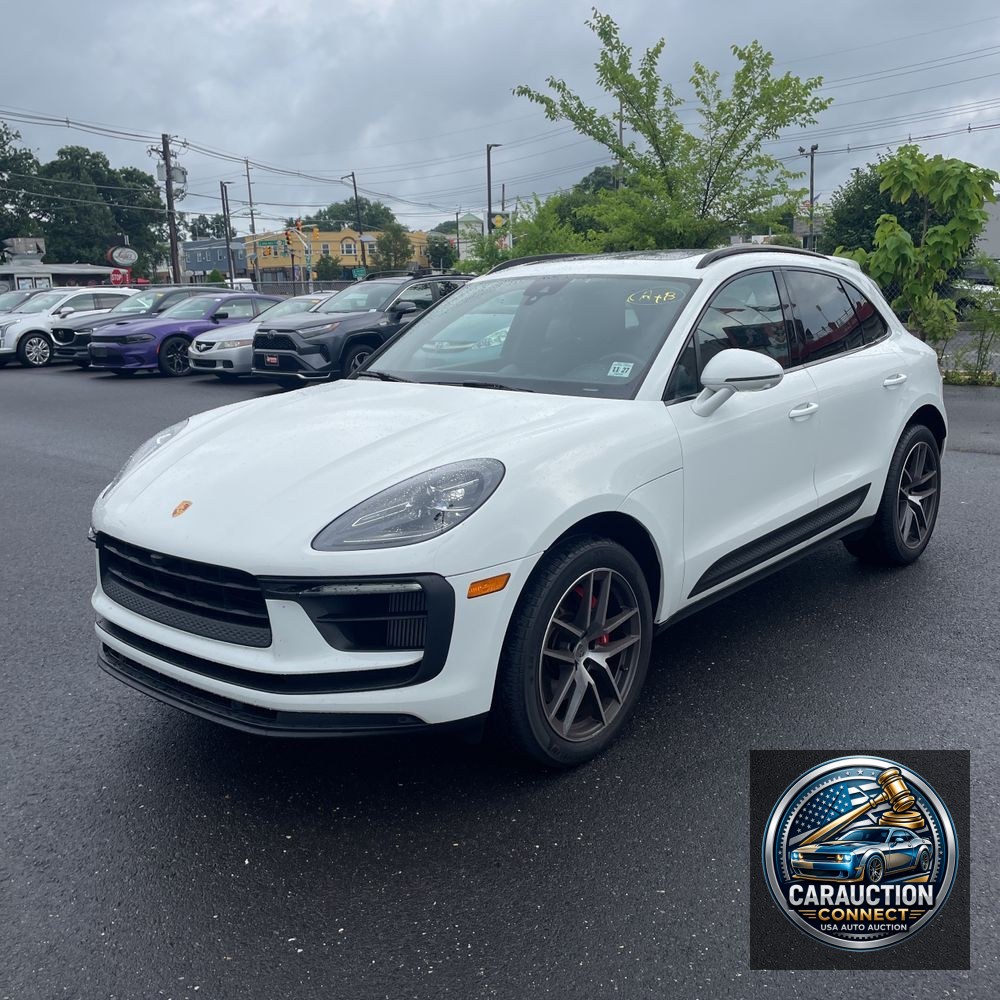 2022 Porsche Macan S