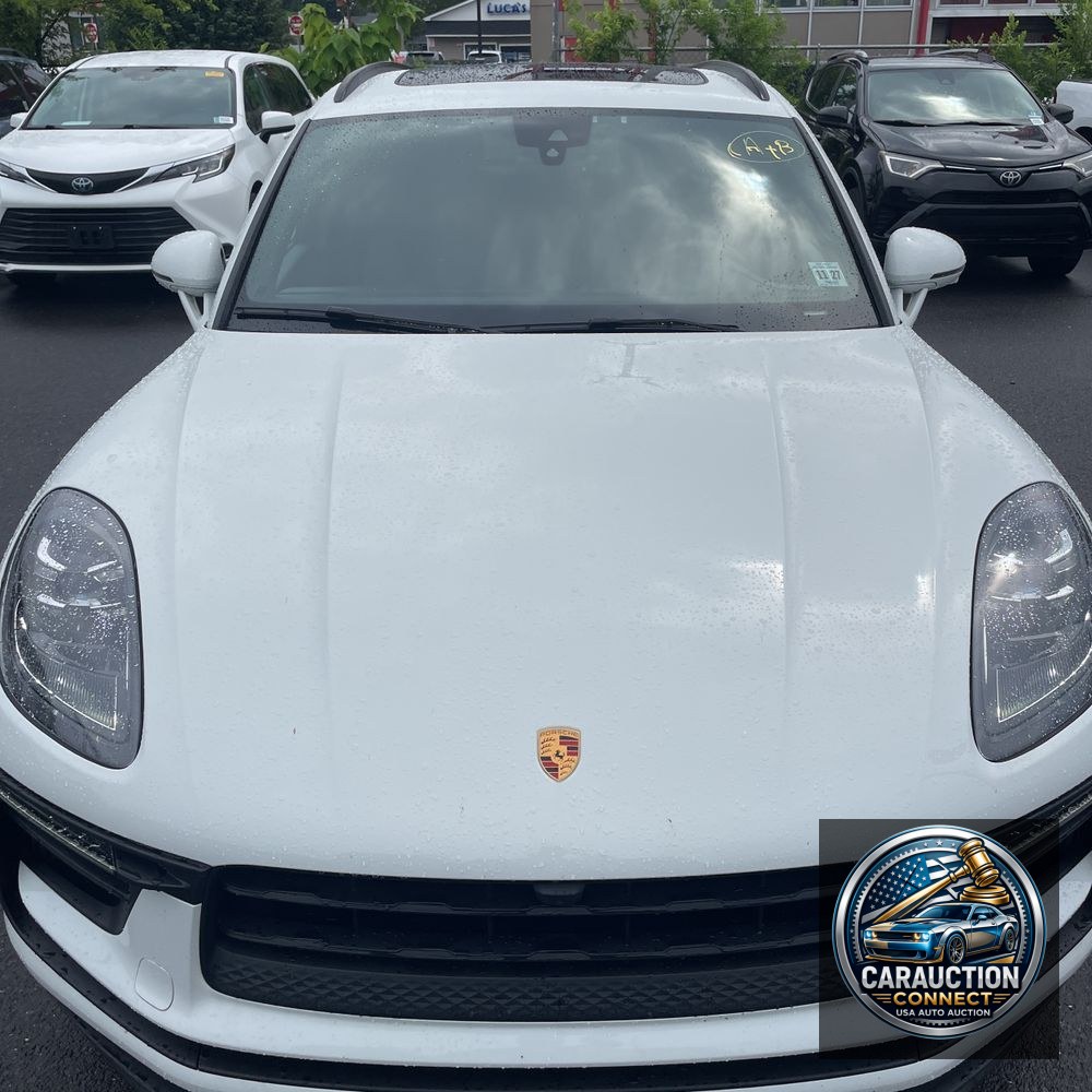 2022 Porsche Macan S