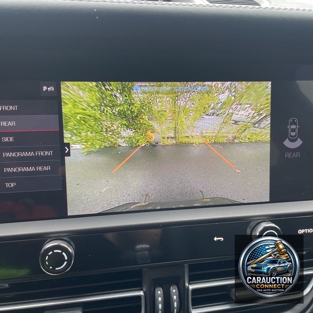 2022 Porsche Macan S