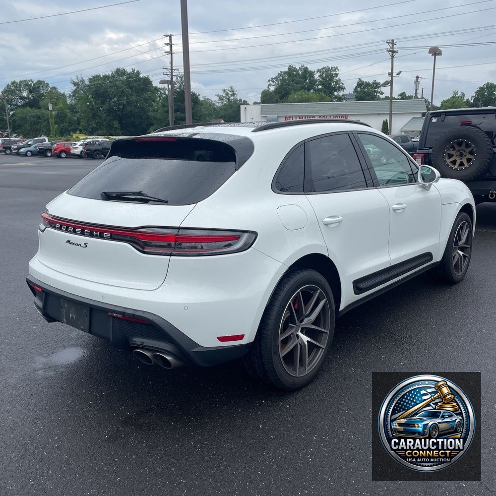 2022 Porsche Macan S