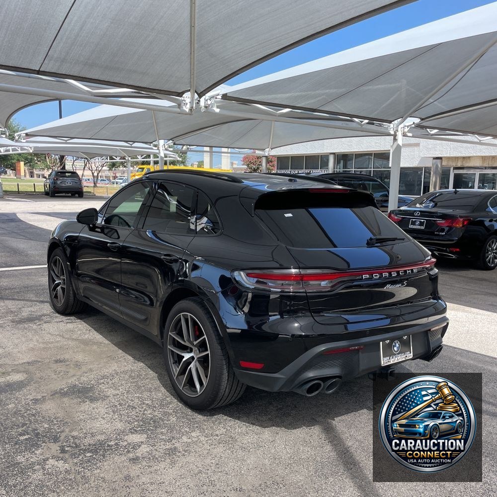 2024 Porsche Macan S